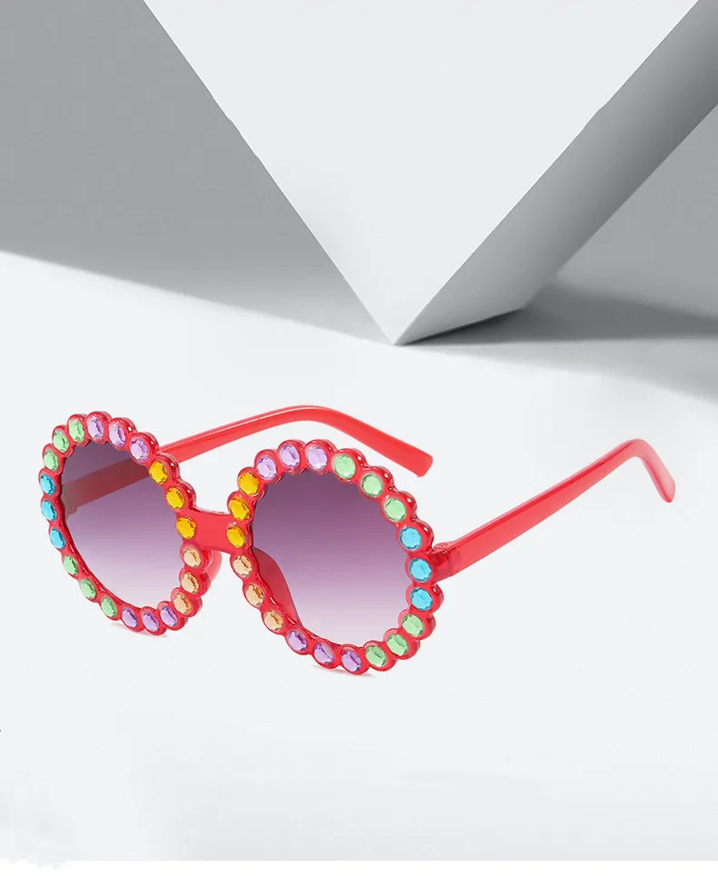 New plastic cute children parent-child sunglasses sun flower baby sunglasses, Picture shows
New plastic cute children parent-child sunglasses sun flower baby sunglasses, Picture shows