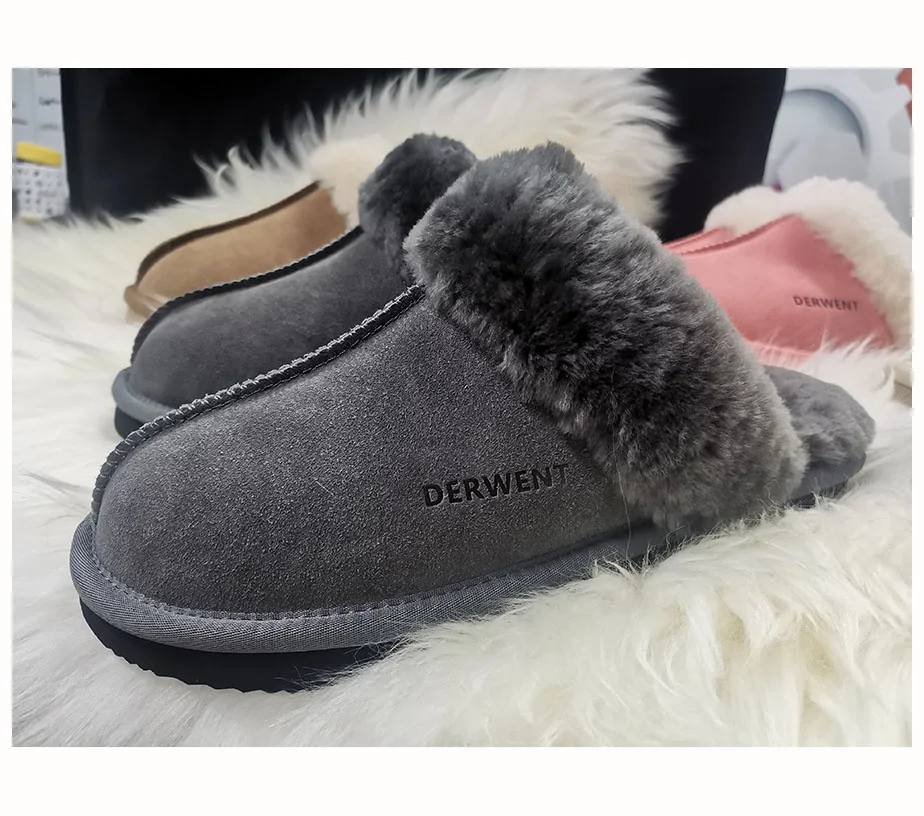 Factory direct selling large quantities of cheap high quality Australian real fur wool slides slipper at home
Factory direct selling large quantities of cheap high quality Australian real fur wool slides slipper at home