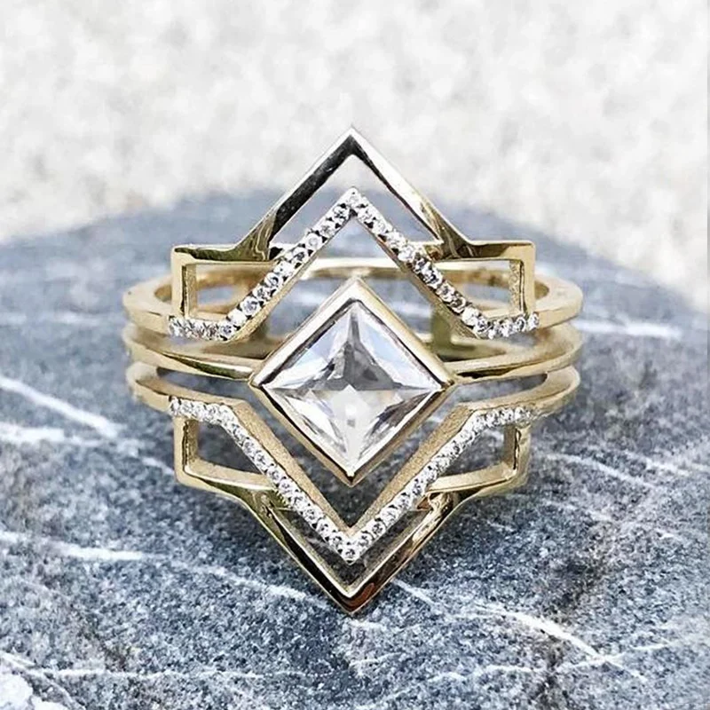 Fashion Women Ring Simple Hollow Gold Color Square Zirconia Ring Geometric Wedding Engagement Ring Party Jewelry
Fashion Women Ring Simple Hollow Gold Color Square Zirconia Ring Geometric Wedding Engagement Ring Party Jewelry