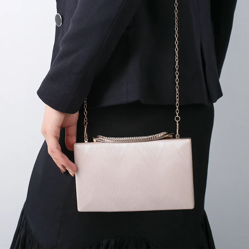 hand bags ladies evening party gold box clutch purses for women, Red, purple, green, light pink, silver gray
hand bags ladies evening party gold box clutch purses for women, Red, purple, green, light pink, silver gray