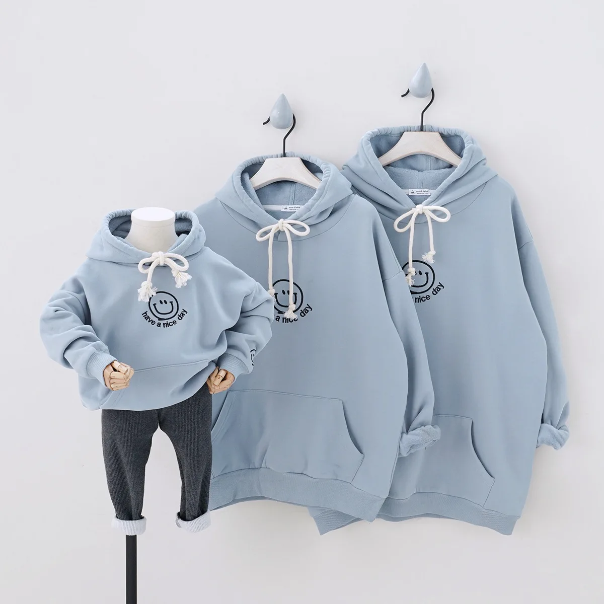 Good quality kids and parents hoodies children and adult cotton sweatshirt family sportswear with fleece, As picture
Good quality kids and parents hoodies children and adult cotton sweatshirt family sportswear with fleece, As picture