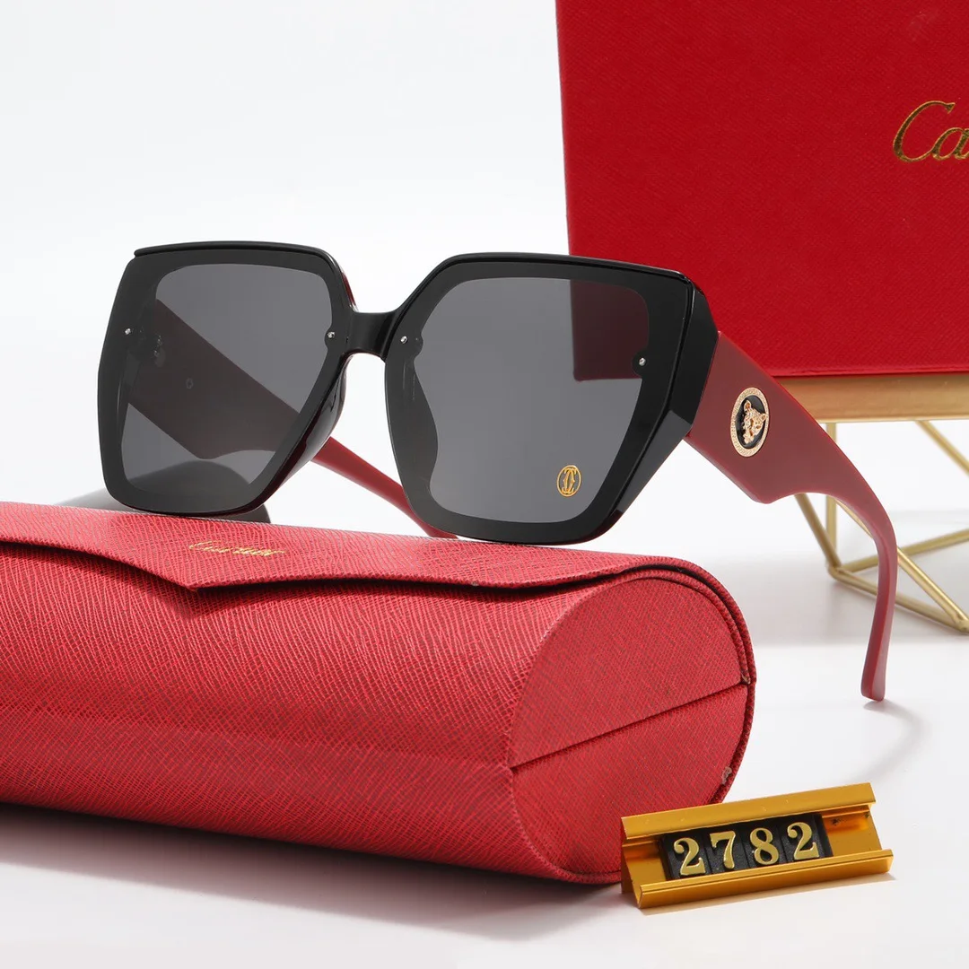 2782 The latest fashion trend ladies sunglasses luxury brand men's casual classic sunglasses
2782 The latest fashion trend ladies sunglasses luxury brand men's casual classic sunglasses