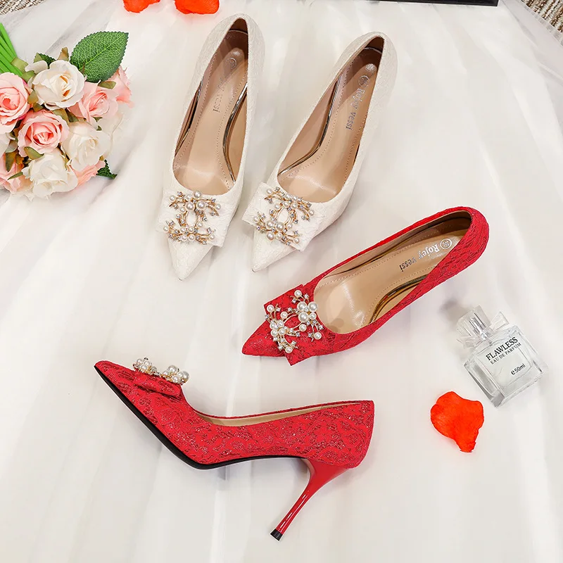 Women Sexy Stiletto High Heels Floral Pearl Pumps Lace Large Small Size Pointed Toe Wedding Shoes Bridal Dress Shoes
Women Sexy Stiletto High Heels Floral Pearl Pumps Lace Large Small Size Pointed Toe Wedding Shoes Bridal Dress Shoes