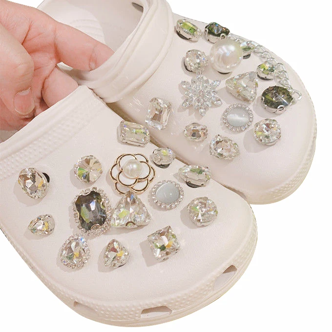 Diamond rhinestone women charm croc clip clog designer shoe croc charm accessories, Picture
Diamond rhinestone women charm croc clip clog designer shoe croc charm accessories, Picture
