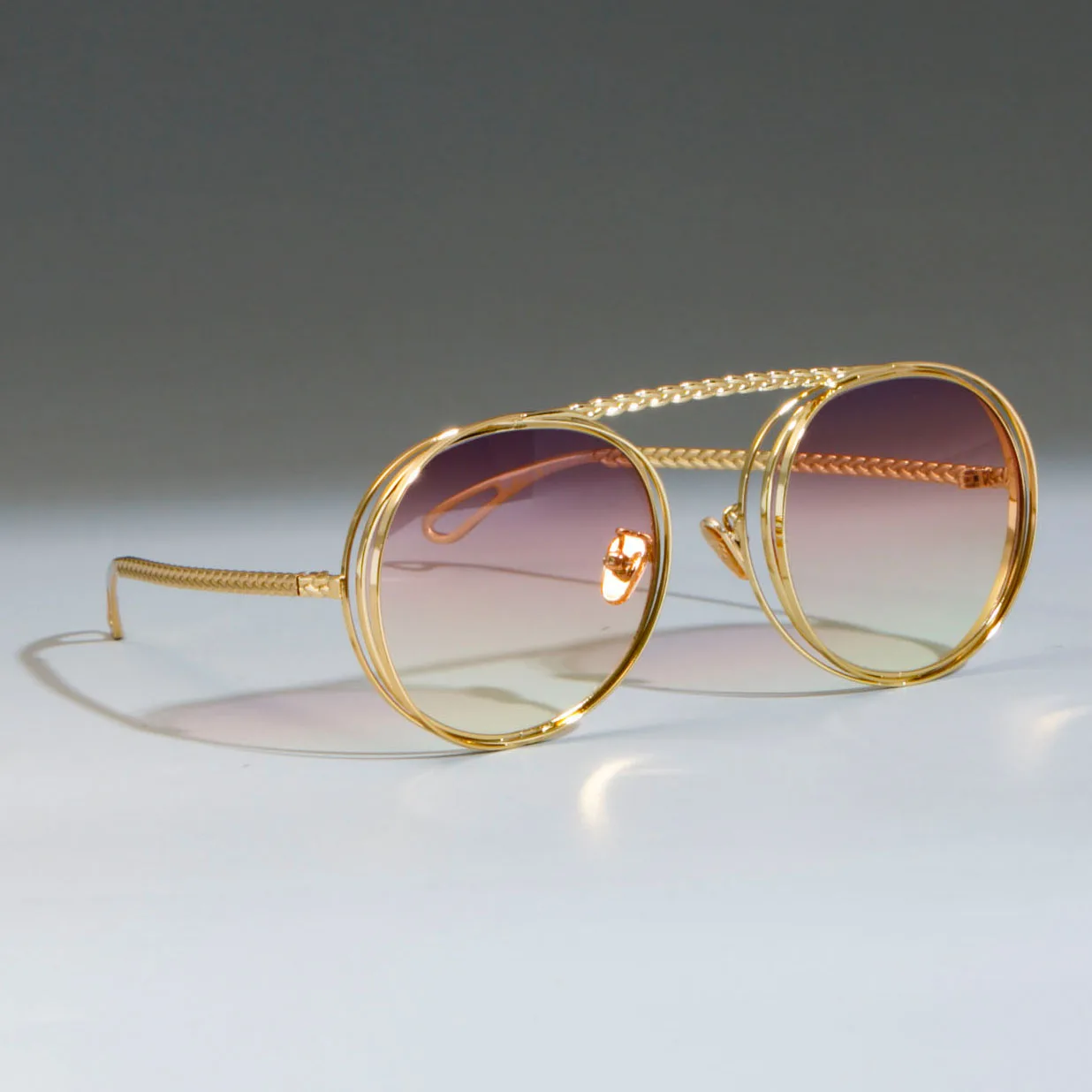 47803 Metal Chain Sunglasses Men Women Steampunk Retro Flat Top Shades UV400 Vintage Brand Glasses Designer Oculos
47803 Metal Chain Sunglasses Men Women Steampunk Retro Flat Top Shades UV400 Vintage Brand Glasses Designer Oculos