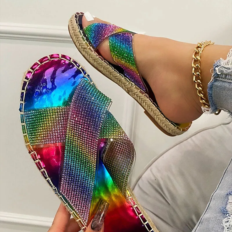 New Arrival Lady Cross Band Bling Rainbow Women's Flat Slippers Hemp Out sole Slippers Beach Shoes Women Diamond Slides, As picture
New Arrival Lady Cross Band Bling Rainbow Women's Flat Slippers Hemp Out sole Slippers Beach Shoes Women Diamond Slides, As picture