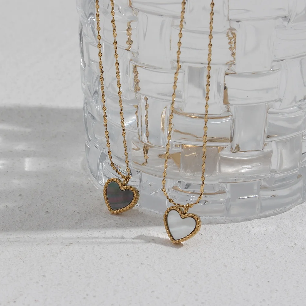 2021 New Beads Love Pendant Stainless Steel Grey Shell White Shell Gypsophila Heart Necklace, Gold
2021 New Beads Love Pendant Stainless Steel Grey Shell White Shell Gypsophila Heart Necklace, Gold