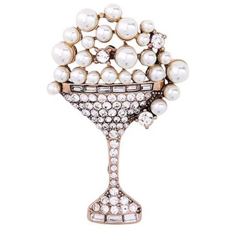 Elegant noble men and women pearl wine glass party gifts Christmas gifts Rhinestone brooch pins, White
Elegant noble men and women pearl wine glass party gifts Christmas gifts Rhinestone brooch pins, White