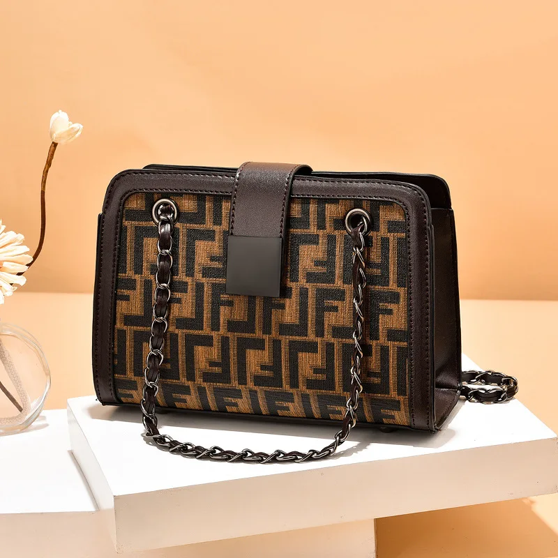2021 Chain Elegant Brand style Wholesale Ladies Wide Shoulder Straps Luxury Handbags Women Bag
2021 Chain Elegant Brand style Wholesale Ladies Wide Shoulder Straps Luxury Handbags Women Bag