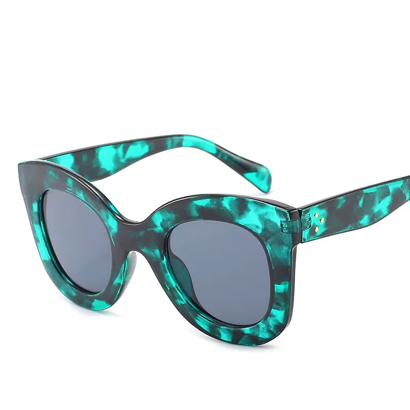 Qmoon New Style Fashion Women's Sunglasses 2021 With Logo Custom Brand Shades Oversized Sunglasses
Qmoon New Style Fashion Women's Sunglasses 2021 With Logo Custom Brand Shades Oversized Sunglasses