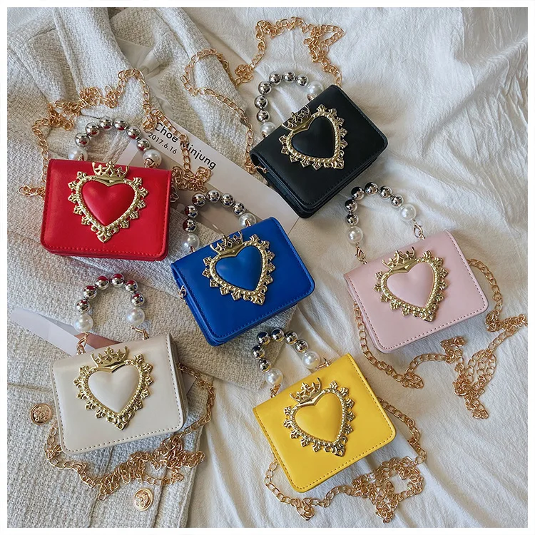 2022 luxury mini handbags with pearl spring/summer kids' shoulder bag fashion heart crown bags for girls, Customized color
2022 luxury mini handbags with pearl spring/summer kids' shoulder bag fashion heart crown bags for girls, Customized color