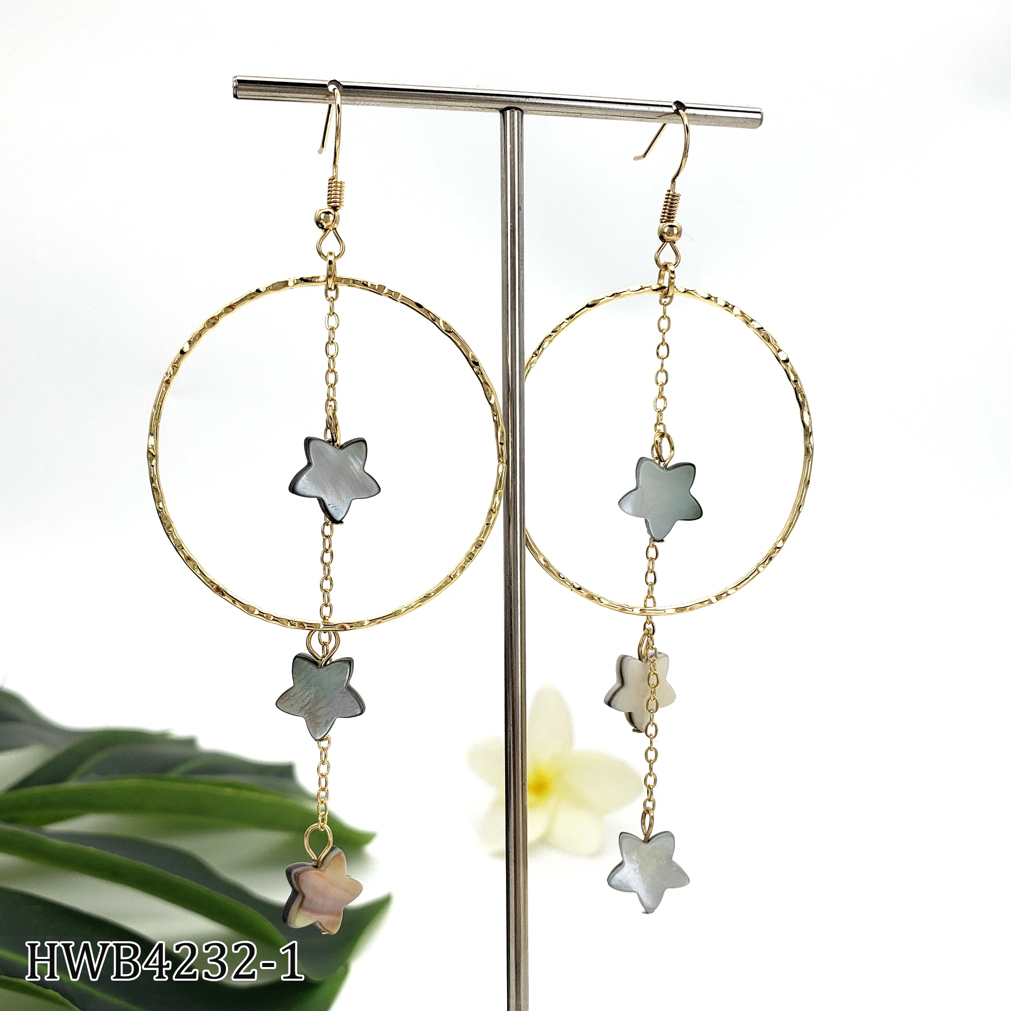 Hawaiian Style Gold Copper Hoop Earrings Hawaiian Shell Jewelry Star Tassel Drop Earrings
Hawaiian Style Gold Copper Hoop Earrings Hawaiian Shell Jewelry Star Tassel Drop Earrings