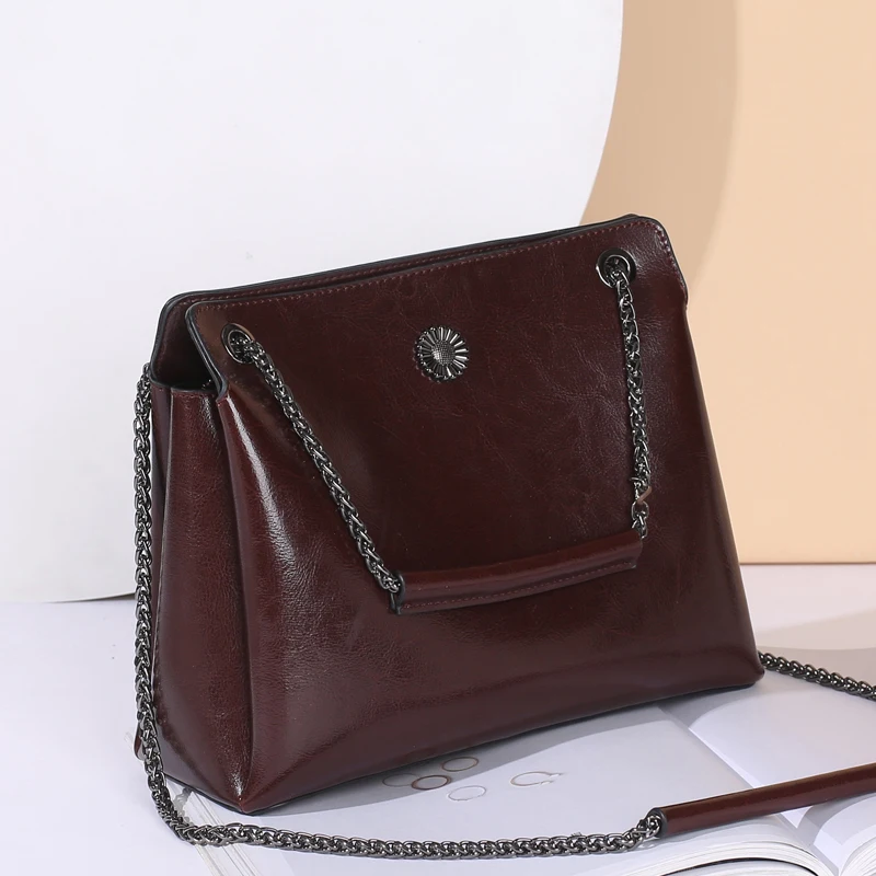 2021 Wholesale Crossbody Chain Hand Bag Ladies Shoulder Bags Fashionable Leather Handbags
2021 Wholesale Crossbody Chain Hand Bag Ladies Shoulder Bags Fashionable Leather Handbags