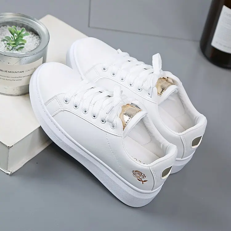 New Fashion Ladies Sneakers Vulcanized Casual Shoes Women White Rubber Sole Autumn Low Heel Appliques Flats for Women
New Fashion Ladies Sneakers Vulcanized Casual Shoes Women White Rubber Sole Autumn Low Heel Appliques Flats for Women