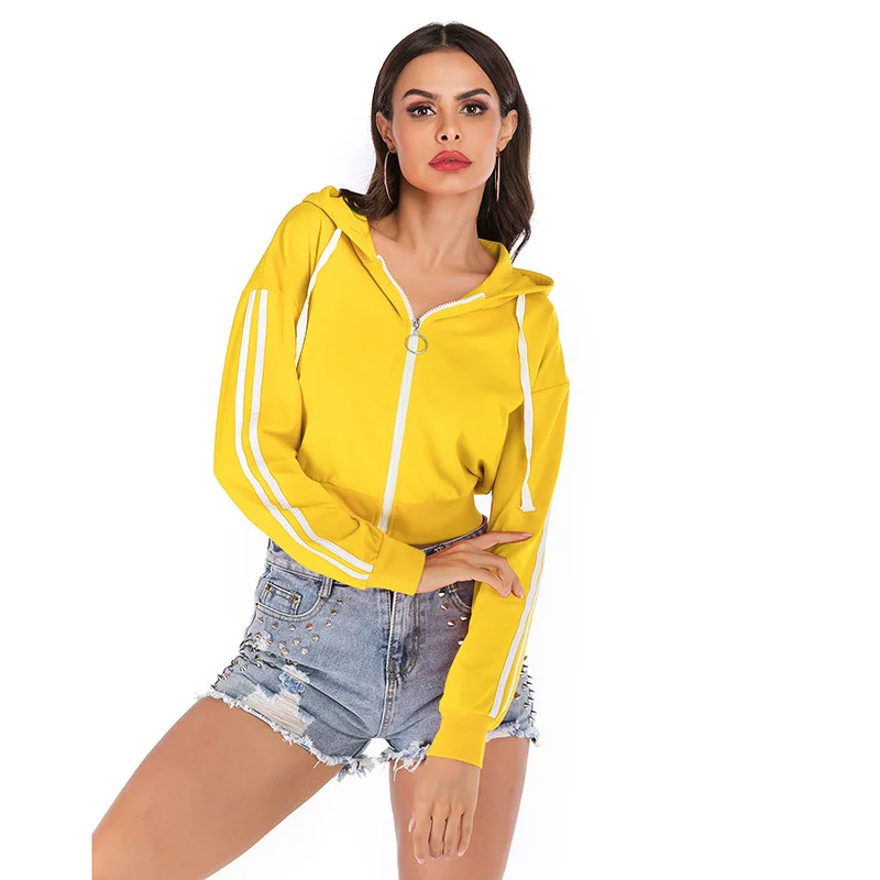 Europe and the United States autumn and winter new solid-color hooded long-sleeved casual guard women 2020 fashion cardigan.
Europe and the United States autumn and winter new solid-color hooded long-sleeved casual guard women 2020 fashion cardigan.