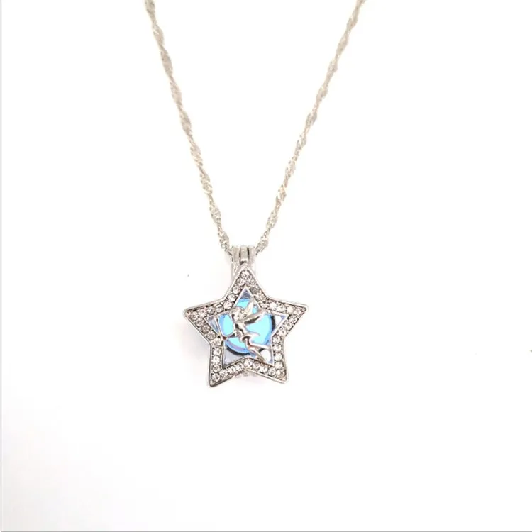 New fashion pentagram luminous necklace temperament wild star clavicle chain ladies diamond necklace, As the picture show
New fashion pentagram luminous necklace temperament wild star clavicle chain ladies diamond necklace, As the picture show