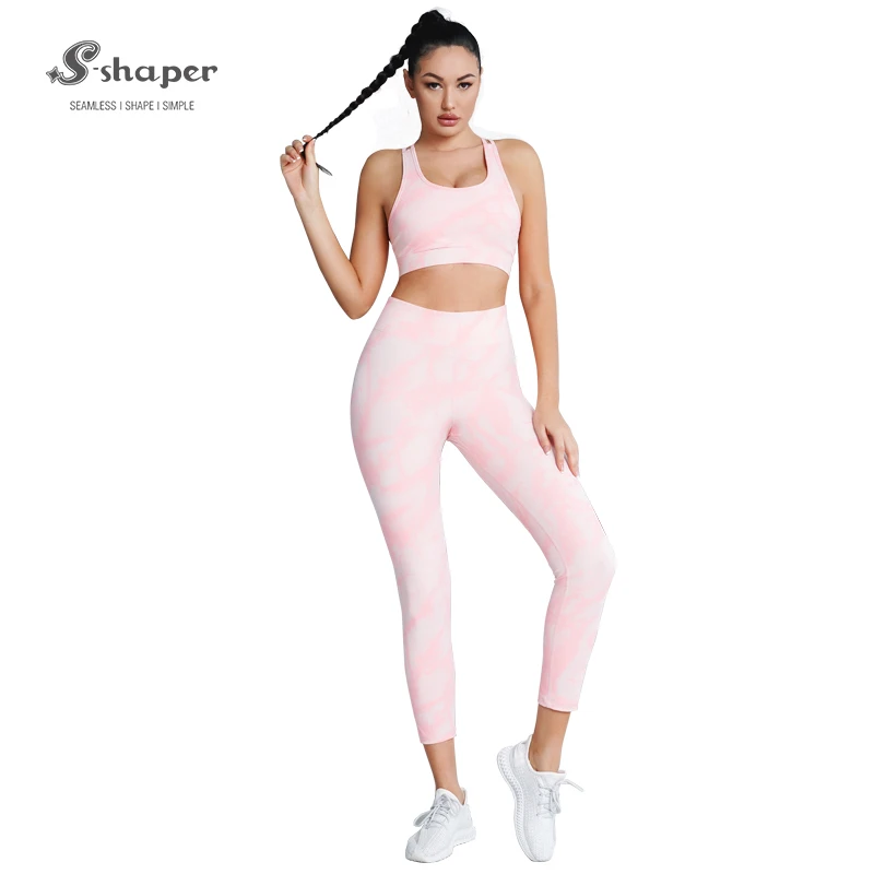 Popular design womens high quality sportswear comfortable yoga legging sports bra sets, Camouflage pink
Popular design womens high quality sportswear comfortable yoga legging sports bra sets, Camouflage pink