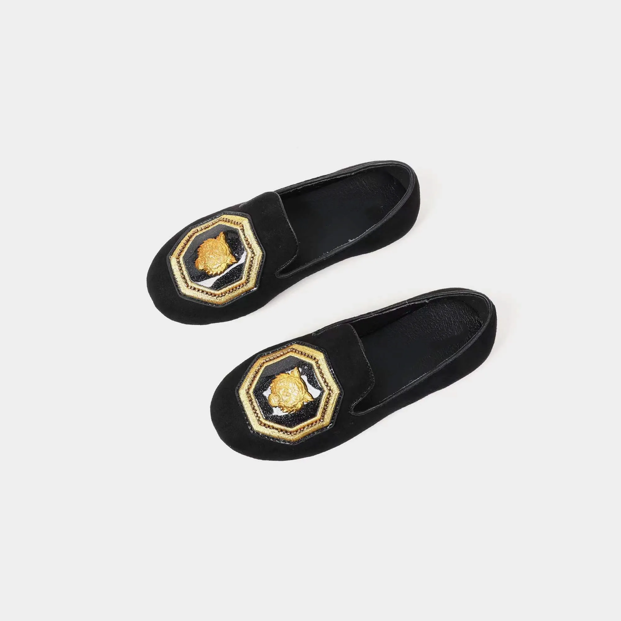 High-end girls leather shoes princess shoes soft sole children's single shoes 2021 spring and autumn girls black leather
High-end girls leather shoes princess shoes soft sole children's single shoes 2021 spring and autumn girls black leather