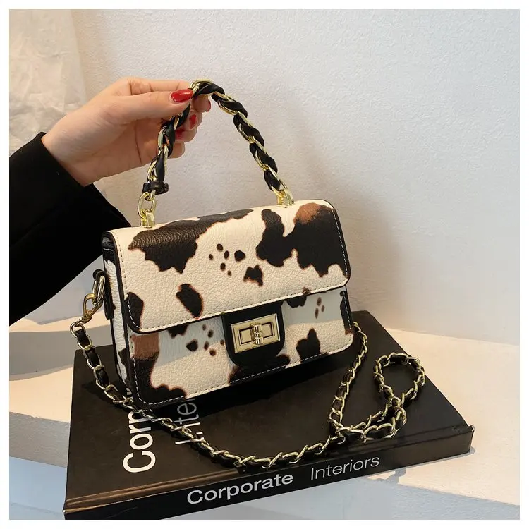 cow leather handbag shoulder bags 2020 ladies women cartera de mano para mujer french market bag
cow leather handbag shoulder bags 2020 ladies women cartera de mano para mujer french market bag
