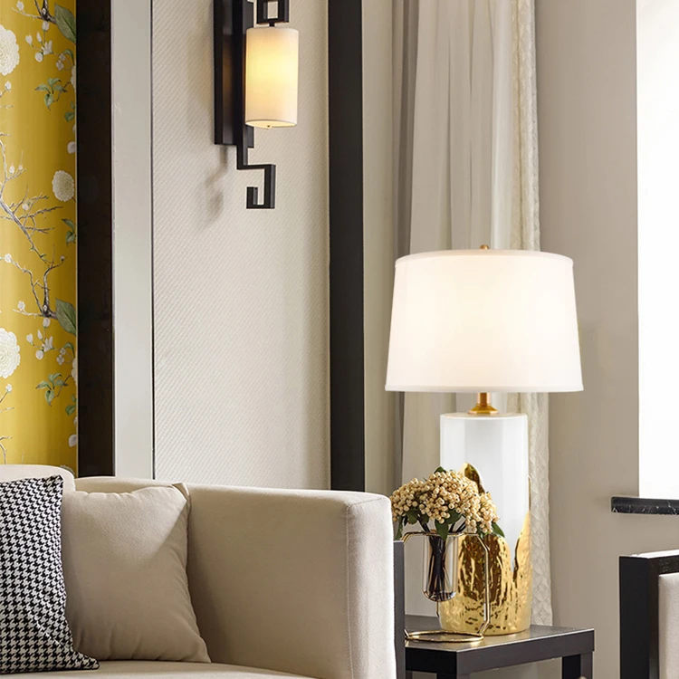 Chinese new style handmade fabric shade porcelain vase ceramic home hotel desk table lamp