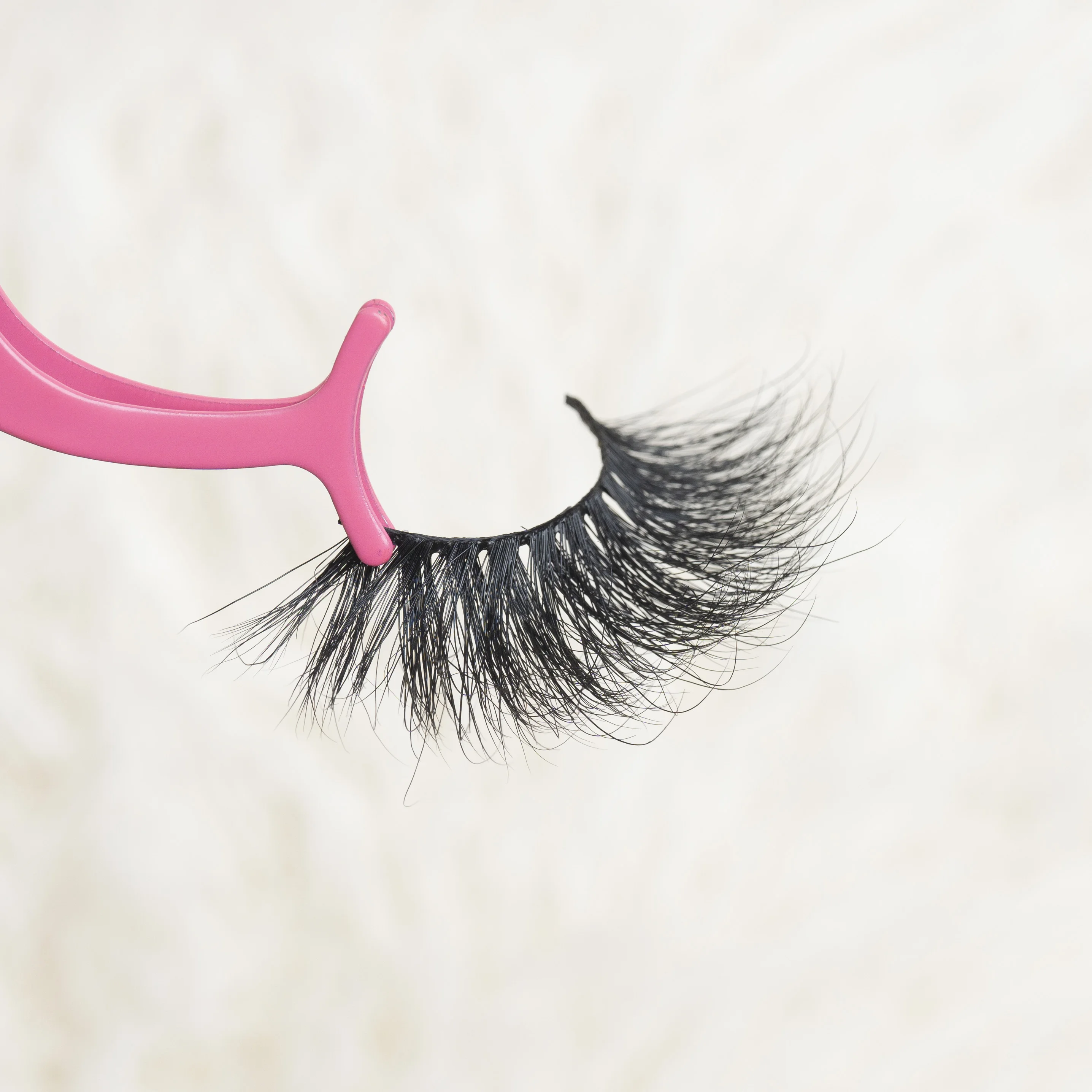 LASHAP 3D mink eyelashes 3d 5d real mink custom packaging box with logo top quality eye lashes vendor
LASHAP 3D mink eyelashes 3d 5d real mink custom packaging box with logo top quality eye lashes vendor