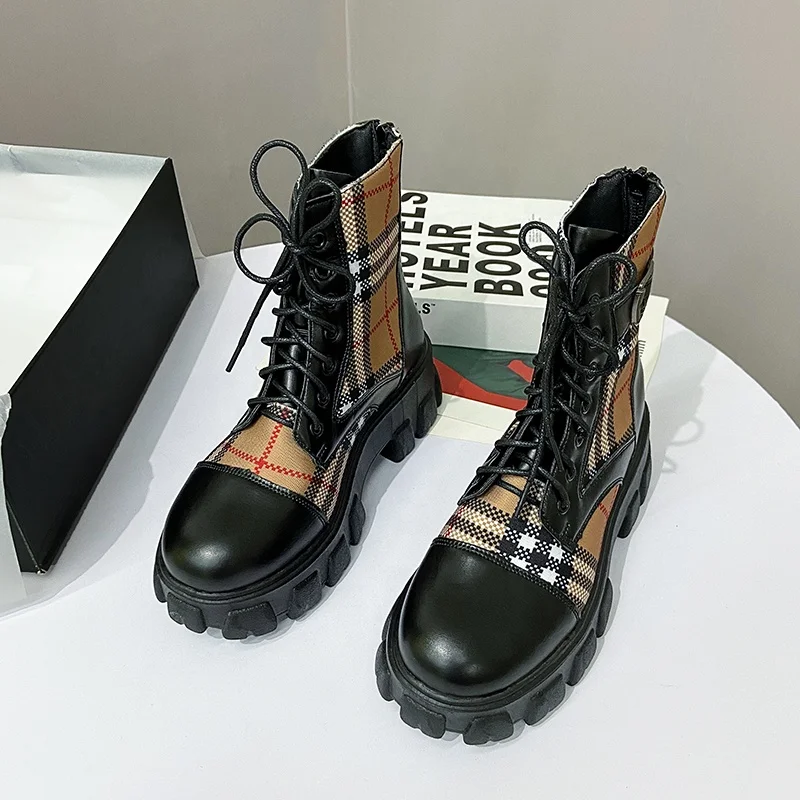 Winter New Style Platform High-Heeled Motocross Boot Racing Winter Women'S Ankle Boots, Khaki, black
Winter New Style Platform High-Heeled Motocross Boot Racing Winter Women'S Ankle Boots, Khaki, black