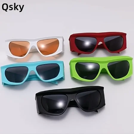 QSKY fashion cheap custom logo sport cycling sports sunglasses candy color large frame one piece y2k sunglasses for women 2023
QSKY fashion cheap custom logo sport cycling sports sunglasses candy color large frame one piece y2k sunglasses for women 2023