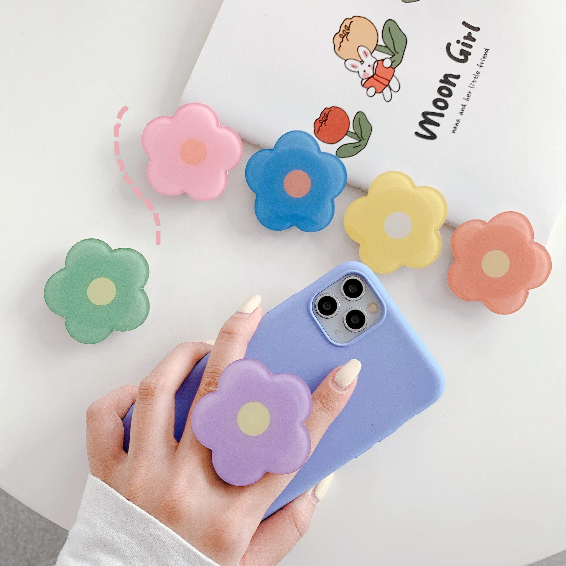 Lovely Flower Holder Stand Phone Case for iPhone 11 12 Pro Max Xr Xs 7 8 Plus Se 2020 Cute Soft Silicone Cover, As picture shows
Lovely Flower Holder Stand Phone Case for iPhone 11 12 Pro Max Xr Xs 7 8 Plus Se 2020 Cute Soft Silicone Cover, As picture shows