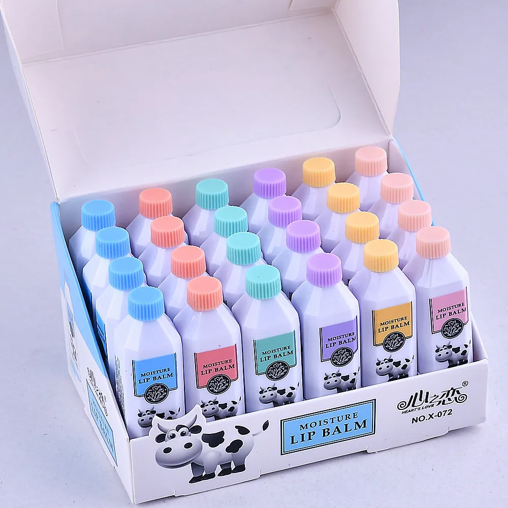 Moisturizing lip balm moisturizing water colorless anti-dry crack lipstick base care lipstick female
Moisturizing lip balm moisturizing water colorless anti-dry crack lipstick base care lipstick female