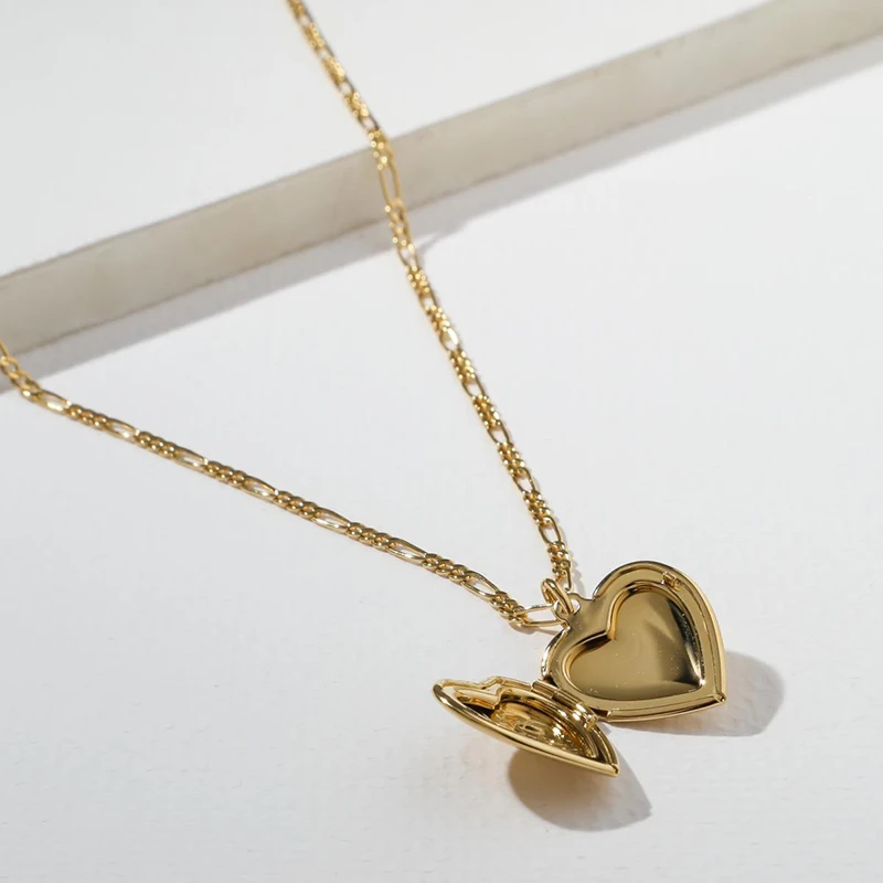 Love Heart Locket Necklaces Thick Chain Gold Necklaces for Women Vintage Pendant Necklace Minimalist Jewelry
Love Heart Locket Necklaces Thick Chain Gold Necklaces for Women Vintage Pendant Necklace Minimalist Jewelry