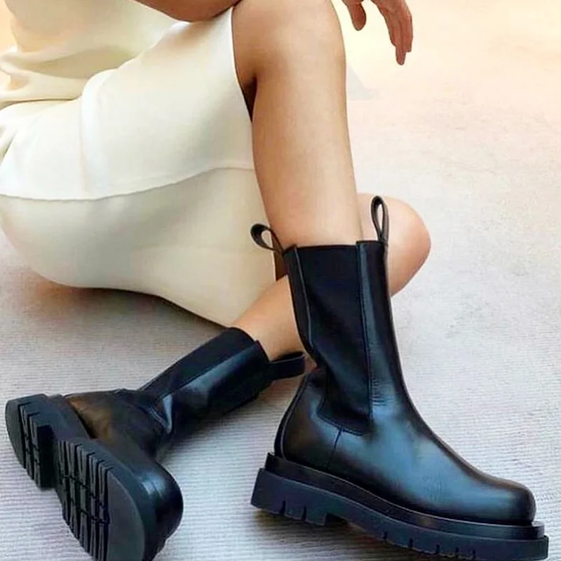 New Winter Platform Boots Women Chunky Heel Platform Boots Luxury Brand Designer Chelsea Boots
New Winter Platform Boots Women Chunky Heel Platform Boots Luxury Brand Designer Chelsea Boots
