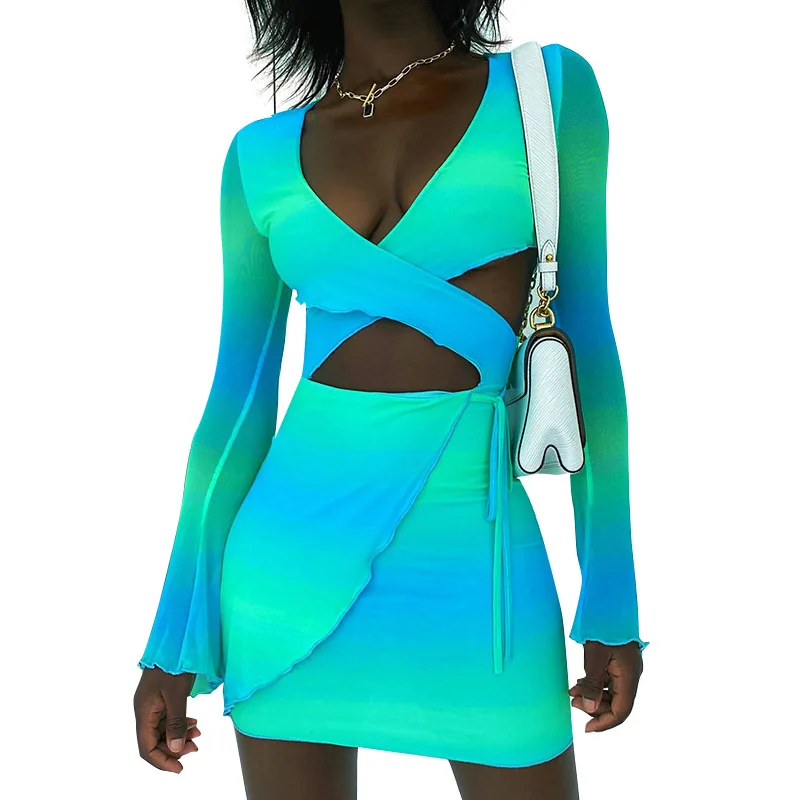 2021 Fashion Artistic Print Sexy Hollow V Neck Long Sleeve Mini Dress New Arrival For 2021 Streetware, Picture shown
2021 Fashion Artistic Print Sexy Hollow V Neck Long Sleeve Mini Dress New Arrival For 2021 Streetware, Picture shown
