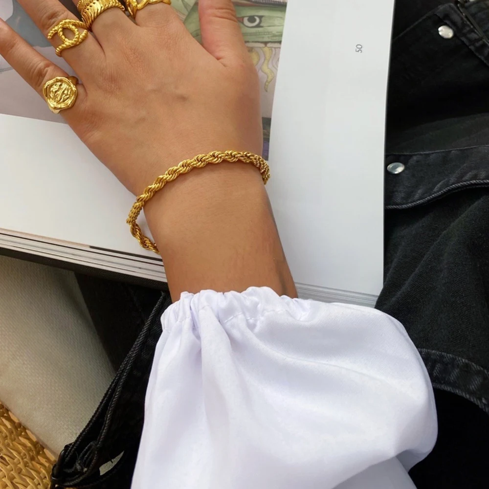 14k Gold Plated Stainless Steel Rope Link Chain Bracelet Wholesale Silver Twist Rope Chain Jewelry for Women Mens
14k Gold Plated Stainless Steel Rope Link Chain Bracelet Wholesale Silver Twist Rope Chain Jewelry for Women Mens