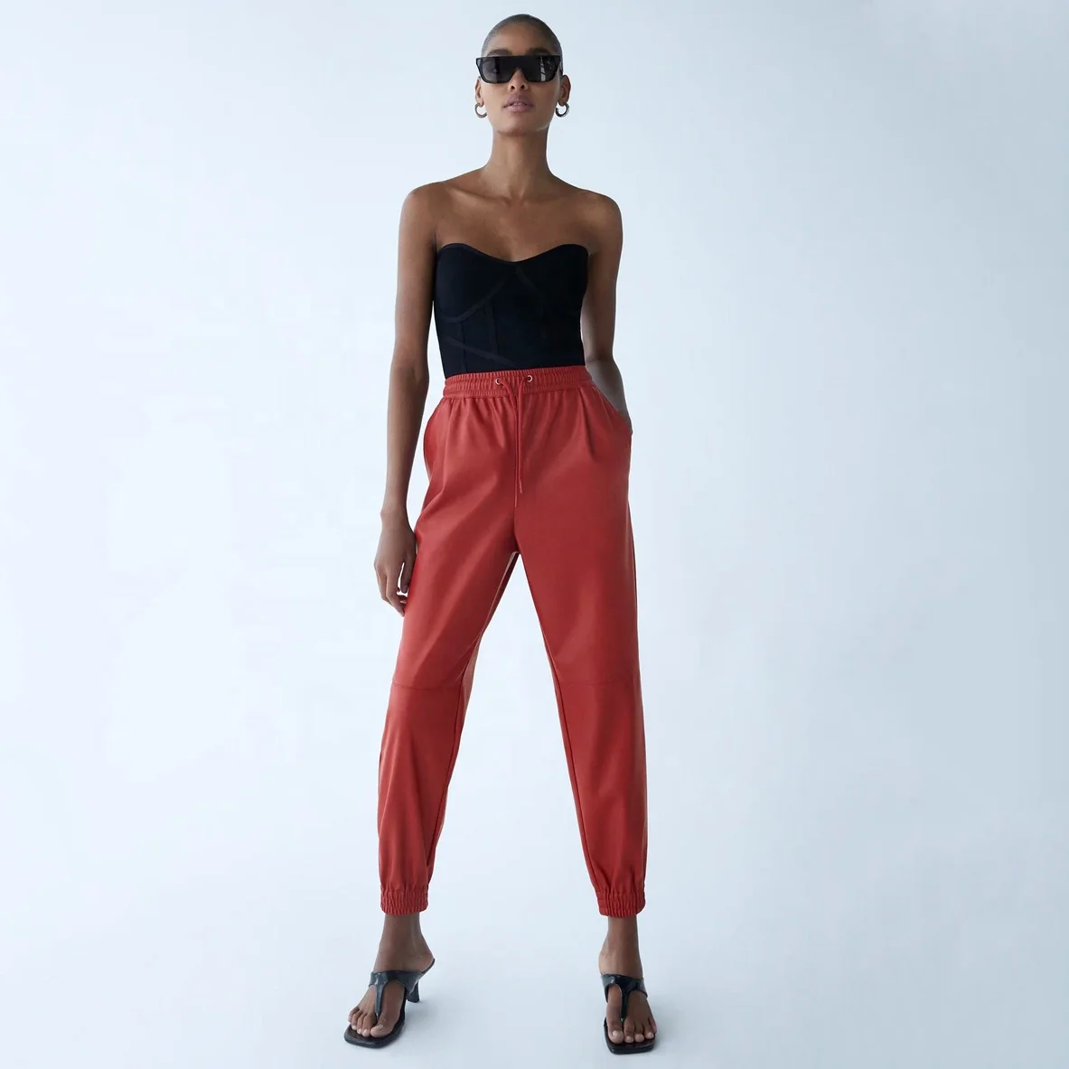 2021 Trend Fashion Jogging Pants Sexy Casual Pant and Leather Pants for women, Can provide different swatchbooks to choose colors
2021 Trend Fashion Jogging Pants Sexy Casual Pant and Leather Pants for women, Can provide different swatchbooks to choose colors