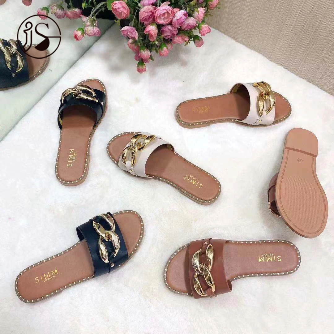 Ladies fashion slippers Metal double button ladies fashion sandals The new trend of summer ladies flat slippers, Picture
Ladies fashion slippers Metal double button ladies fashion sandals The new trend of summer ladies flat slippers, Picture