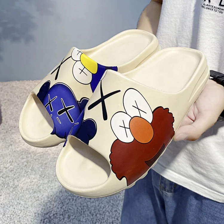 Custom Unisex Designer women's slippers Yeezy Slides for Men Yeezy Slippers, Customized color
Custom Unisex Designer women's slippers Yeezy Slides for Men Yeezy Slippers, Customized color