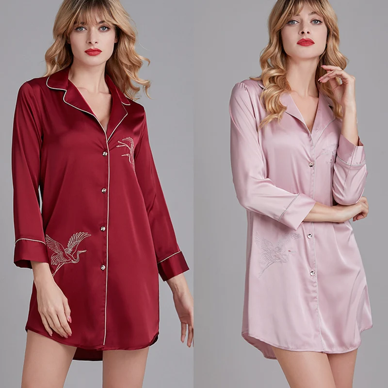 2020 Summer elegant ladies long sleeve pajamas silk satin chiffon short shirt sleepwear onesie for women
2020 Summer elegant ladies long sleeve pajamas silk satin chiffon short shirt sleepwear onesie for women