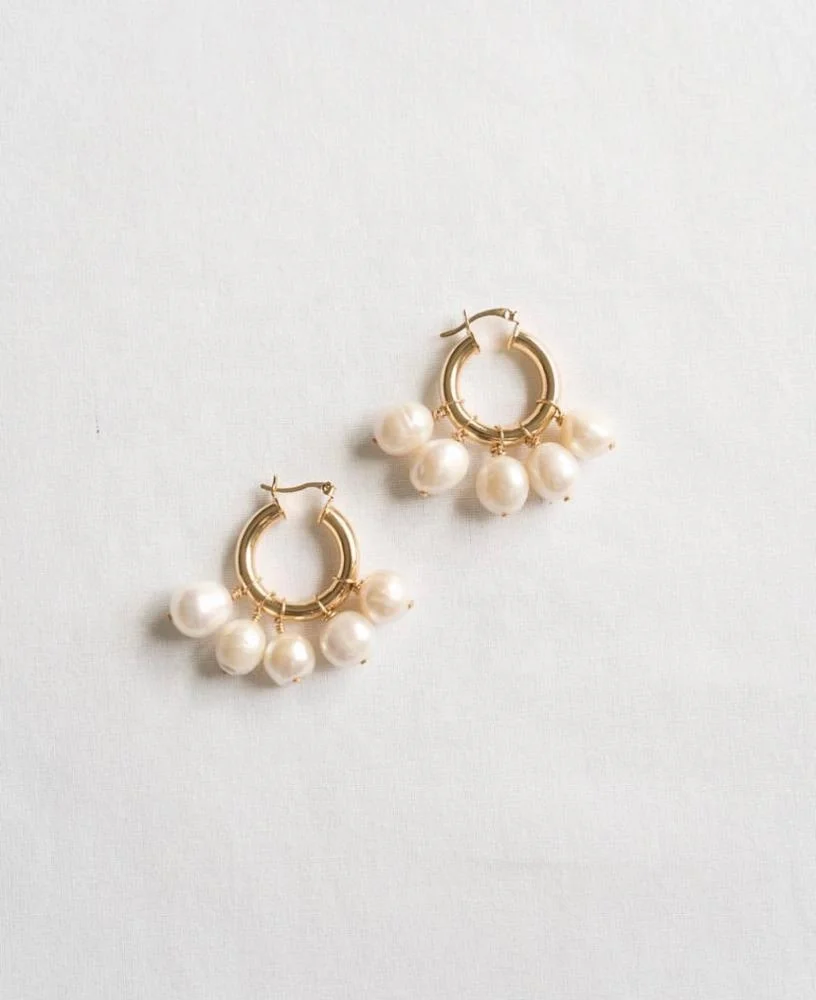 Natural Pearl 18K Gold Plated Brass Cute Small Circle Hoop Earrings Oorbellen E191117
Natural Pearl 18K Gold Plated Brass Cute Small Circle Hoop Earrings Oorbellen E191117