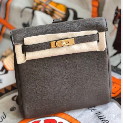 kerry ado luxury brand bag All colors can be customized 100% togo leather luxury brand bag
kerry ado luxury brand bag All colors can be customized 100% togo leather luxury brand bag
