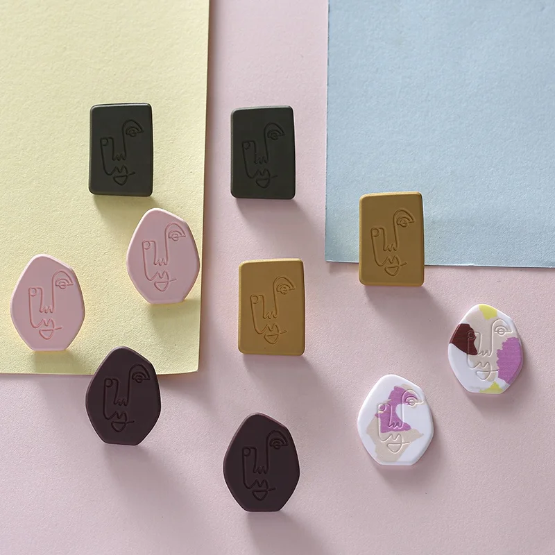 JUHU 2020 fashion resin with novel design, face pattern colorful acrylic ceramic clay texture women's earrings
JUHU 2020 fashion resin with novel design, face pattern colorful acrylic ceramic clay texture women's earrings
