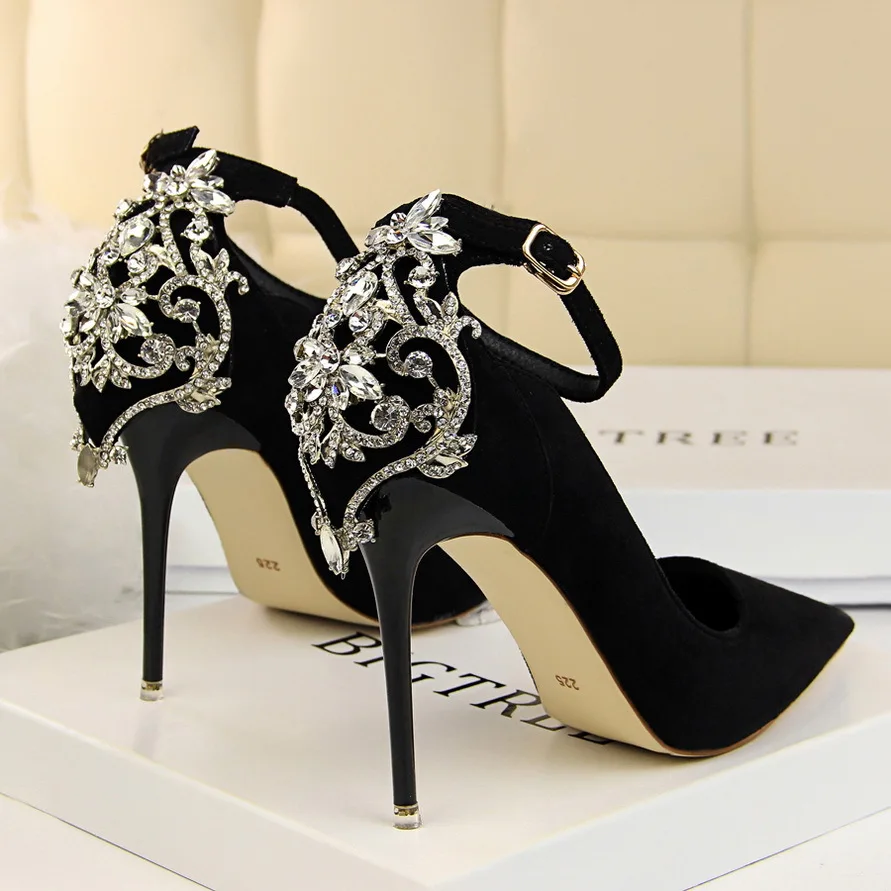 SP980 high quality ladies pointed toe single shoes women suede rhinestone super high heels buckles shoes for banquet, Red, green, black, pink, khaki
SP980 high quality ladies pointed toe single shoes women suede rhinestone super high heels buckles shoes for banquet, Red, green, black, pink, khaki