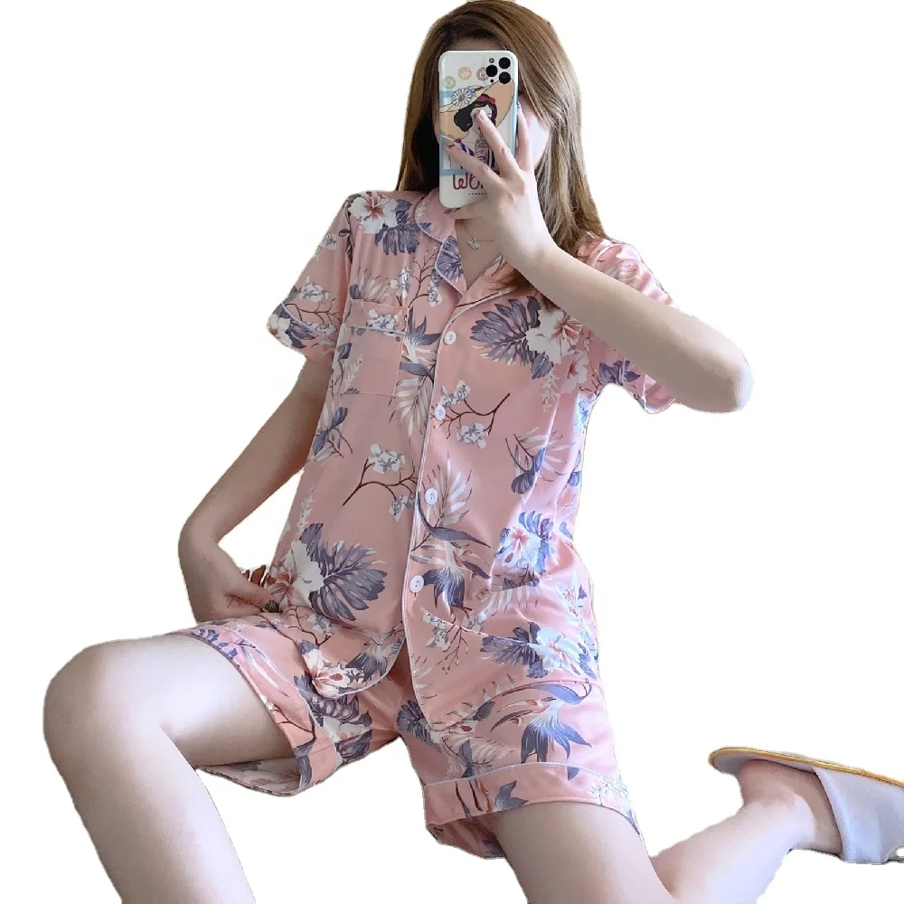 Home Wear short-sleeved pants Shopee blouse loose spring summer suit Leisure pullover cartoon pajamas women's sleepwear, Gray
Home Wear short-sleeved pants Shopee blouse loose spring summer suit Leisure pullover cartoon pajamas women's sleepwear, Gray