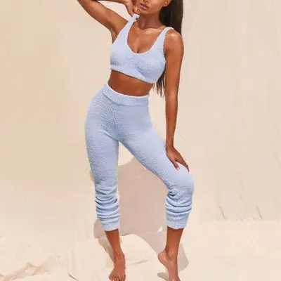 2021 Casual Fashion Plush Sweater V-Neck Umbilical Vest And Pencil Pants Women Clothing Two Pieces Set, Solid color
2021 Casual Fashion Plush Sweater V-Neck Umbilical Vest And Pencil Pants Women Clothing Two Pieces Set, Solid color