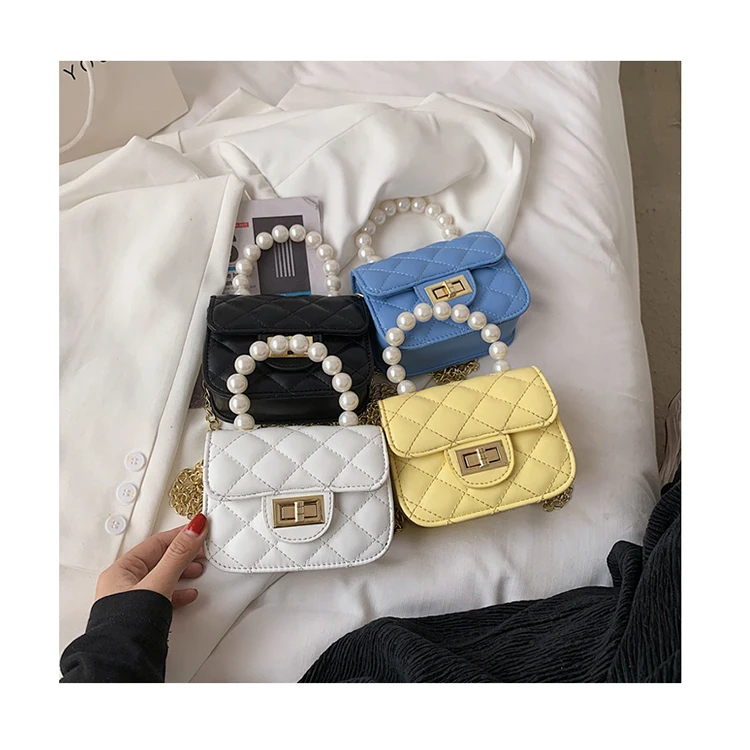 Mini Pearl Handle Clutch High Sense Diamond Lattice Crossbody Bag Luxury Embroidery Thread Chain Small Square Handbags For Women
Mini Pearl Handle Clutch High Sense Diamond Lattice Crossbody Bag Luxury Embroidery Thread Chain Small Square Handbags For Women