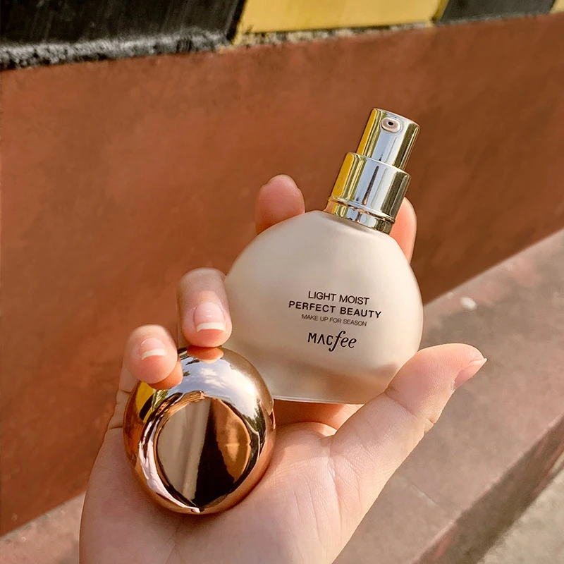 Wholesale Moisturizing And Oil Controlling Long Lasting 30Ml Foundation Bottle Makeup Concealer Foundation Liquid, 2 colors
Wholesale Moisturizing And Oil Controlling Long Lasting 30Ml Foundation Bottle Makeup Concealer Foundation Liquid, 2 colors