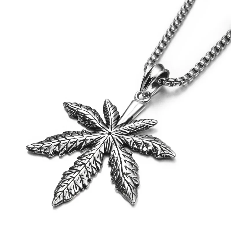 2021 Hip Hop Maple Leaf Pendant Necklace Personality Couple Stainless Steel Leaf Pendant jewelry
2021 Hip Hop Maple Leaf Pendant Necklace Personality Couple Stainless Steel Leaf Pendant jewelry