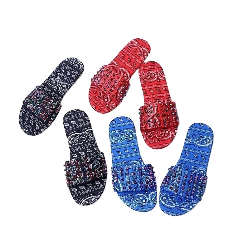 Latest Ladies Fashion Rivet European Style Floral Slippers Casual Beach Sandals
Latest Ladies Fashion Rivet European Style Floral Slippers Casual Beach Sandals