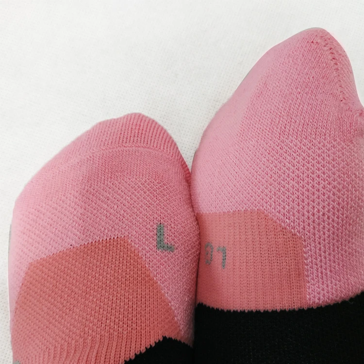 polyester sports socks.jpg