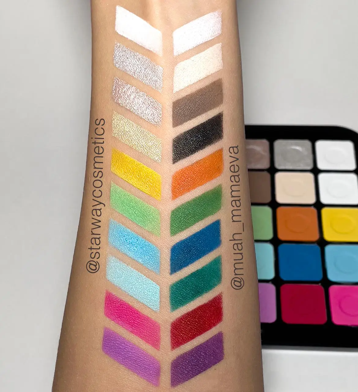 Eyeshadow Makeup Palette Eyeshadow Lipstick Blush Powder Palette custom logo eyeshadow palette, Muliti-color
Eyeshadow Makeup Palette Eyeshadow Lipstick Blush Powder Palette custom logo eyeshadow palette, Muliti-color