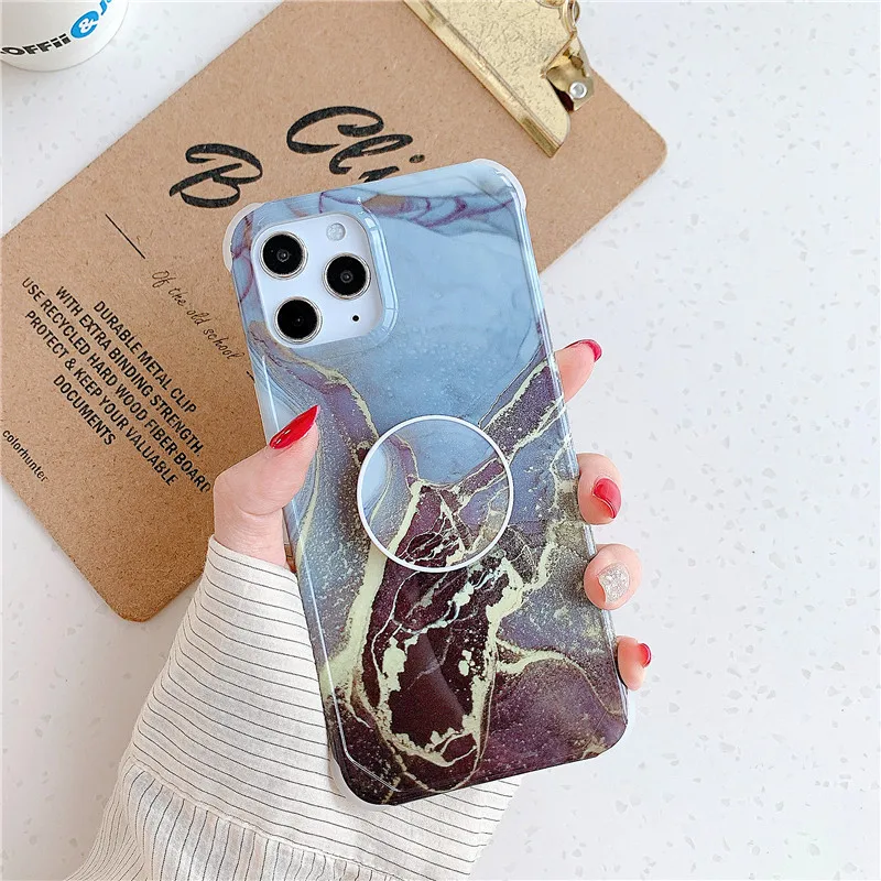 TPU Flowing gold marble shockproof with bracket design mobile back cover custom phonecase
TPU Flowing gold marble shockproof with bracket design mobile back cover custom phonecase